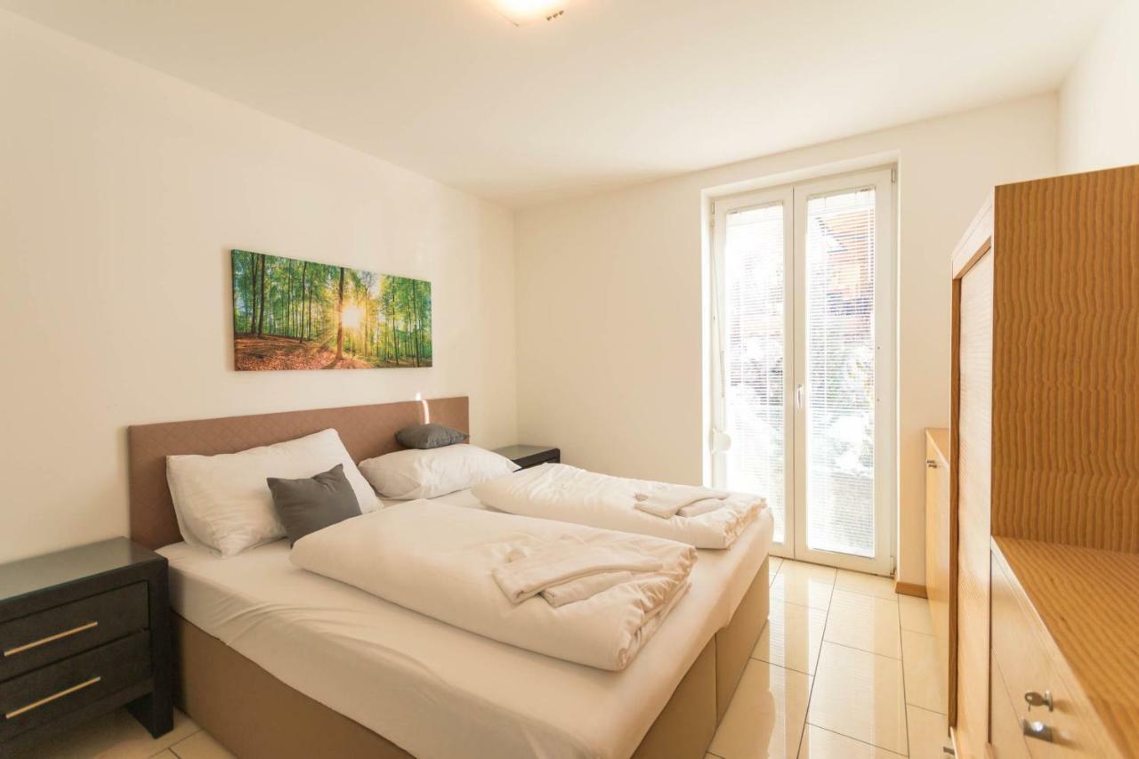 Ski-N-Lake - The Alps View Apartment Zell am See Esterno foto